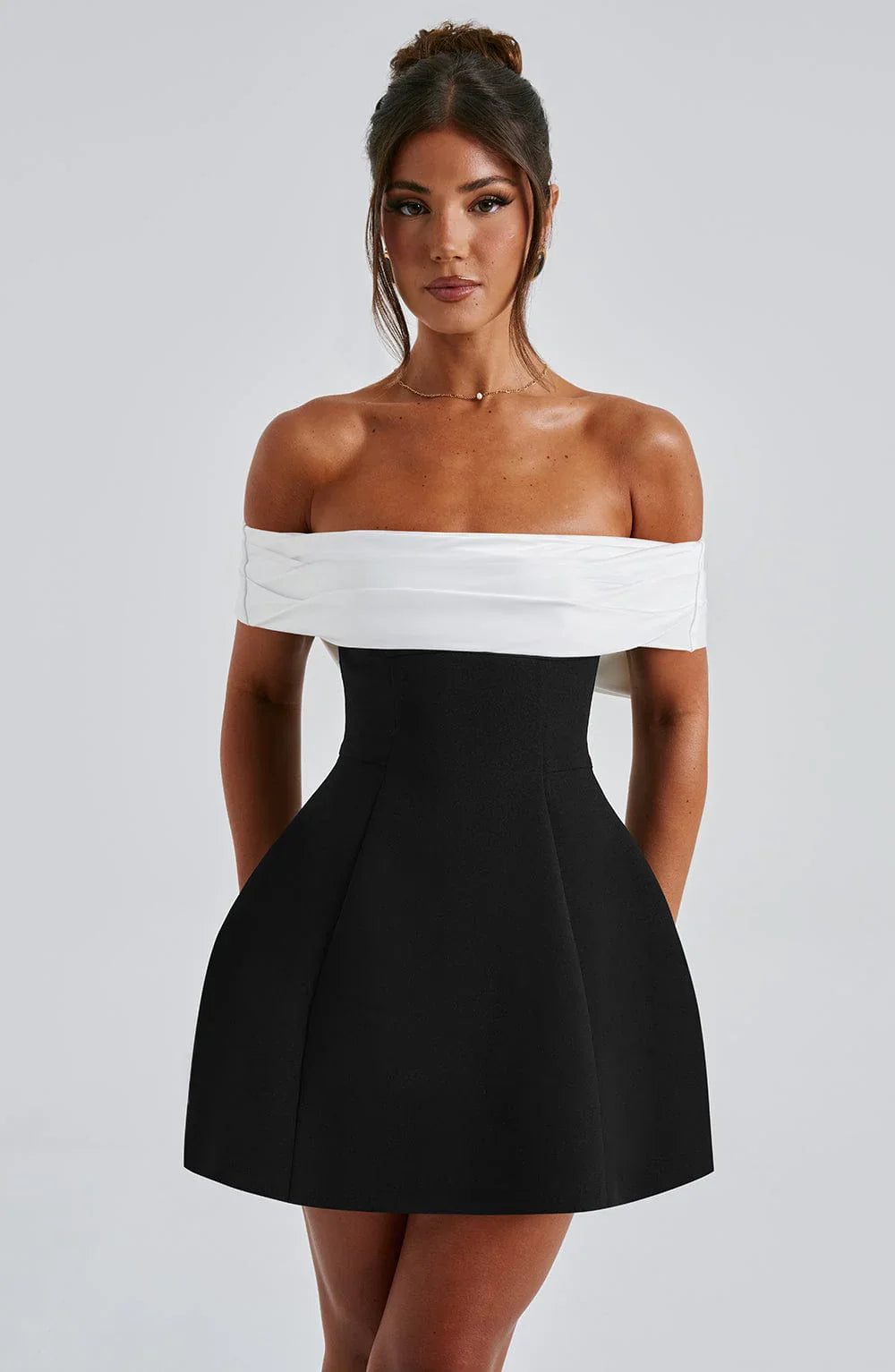 Angela - Robe Mini en Noeud